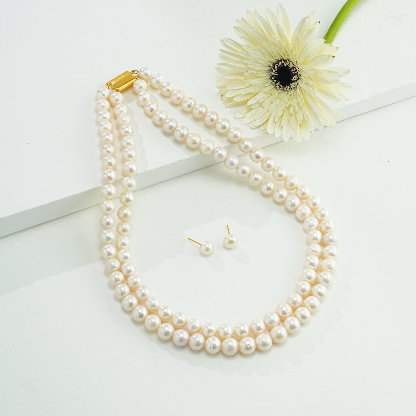 9.0-10.0mm White Near Round Freshwater Pearl Necklace Set - A Quality