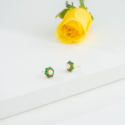 Brilliant Green Stone Freshwater Pearl Stud Earrings