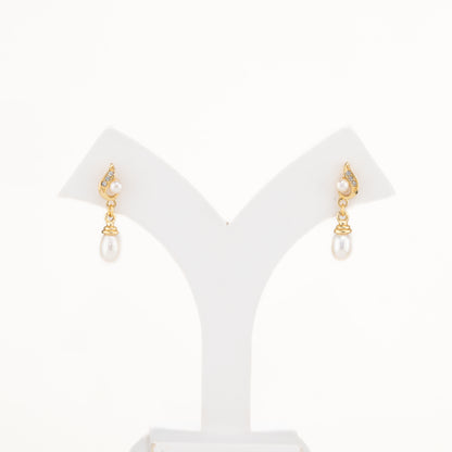 Sparkling White Mix Freshwater Pearl Hanging Studs Earrings