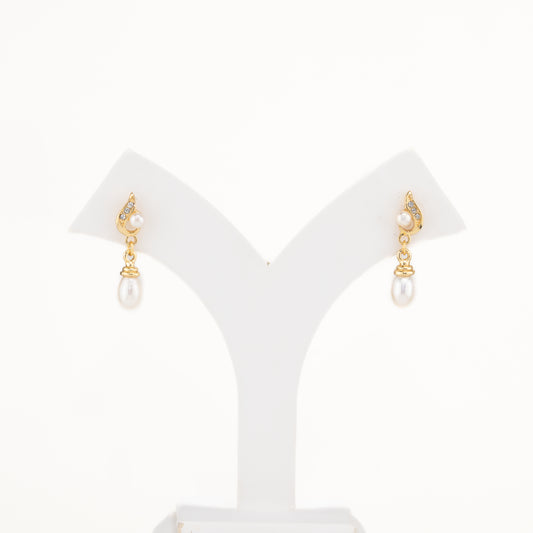 Sparkling White Mix Freshwater Pearl Hanging Studs Earrings