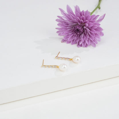 Shimmering White Stone Hanging Freshwater Pearl Studs Earrings