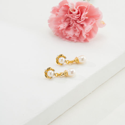 Exquisite White Drop Freshwater Pearl Stud Earrings