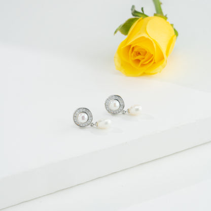 Seized White Freshwater Pearl Stud Earrings