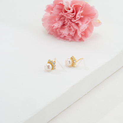 Artistry White Stone Freshwater Pearl Stud Earrings