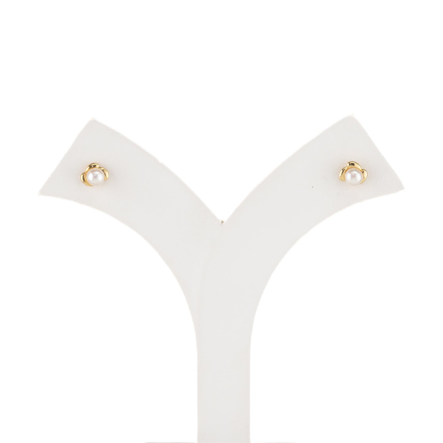Dreamy White Freshwater Pearl Stud Earrings