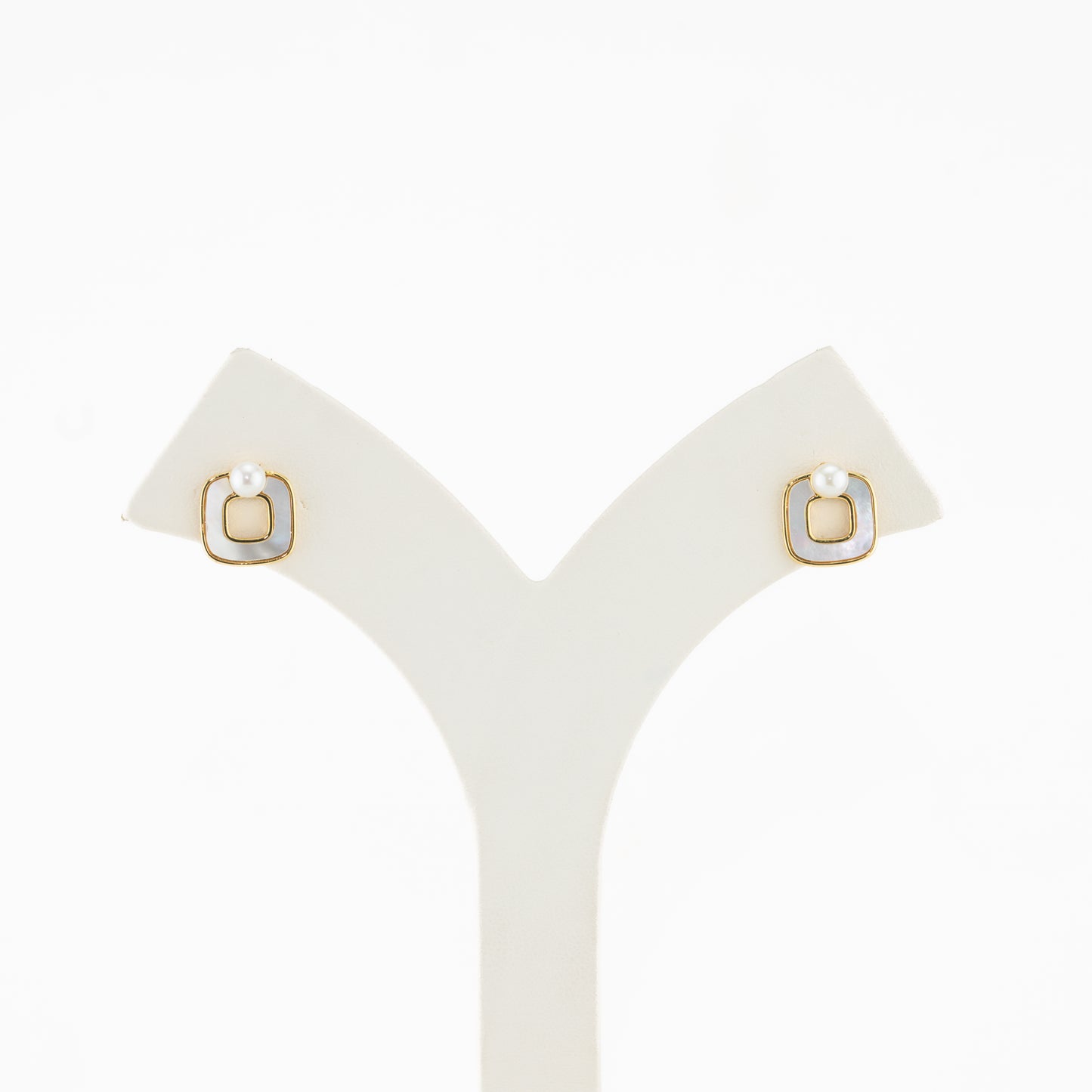 Dynamic Mix Freshwater Pearl Stud Earrings