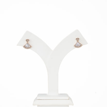 Classy Freshwater Pearl Stud Earrings