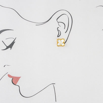 Iconic White Freshwater Pearl Stud Earrings