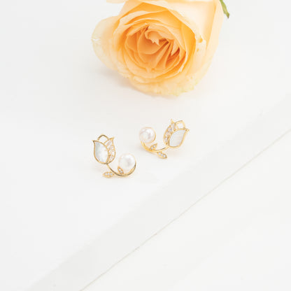 Floral White Freshwater Pearl Stud Earrings