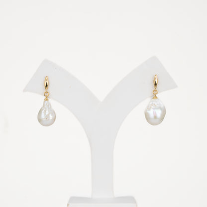 Baroque White  Freshwater Pearl Hanging Earrings