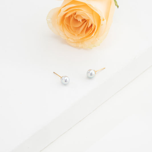 7.0-8.0mm Grey Round Akoya Saltwater Pearl Stud Earrings