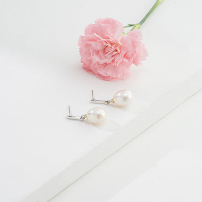 14.0-15.0mm White Drop South Sea Pearl Hanging Earrings