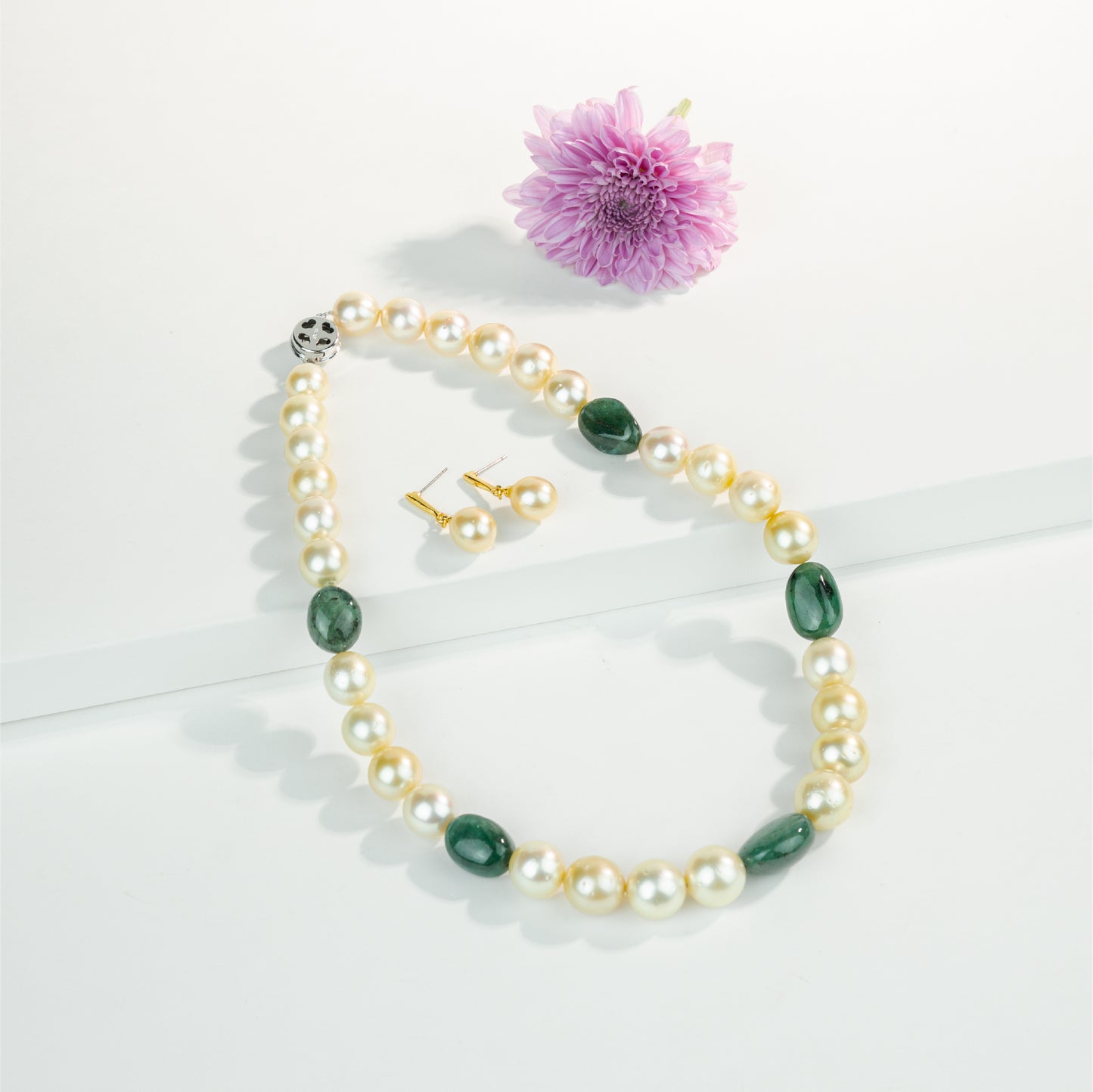 Natural Emerald Beads and 11.0-12.0mm Golden Near Round South Sea Pearl Necklace Set - AA Quality