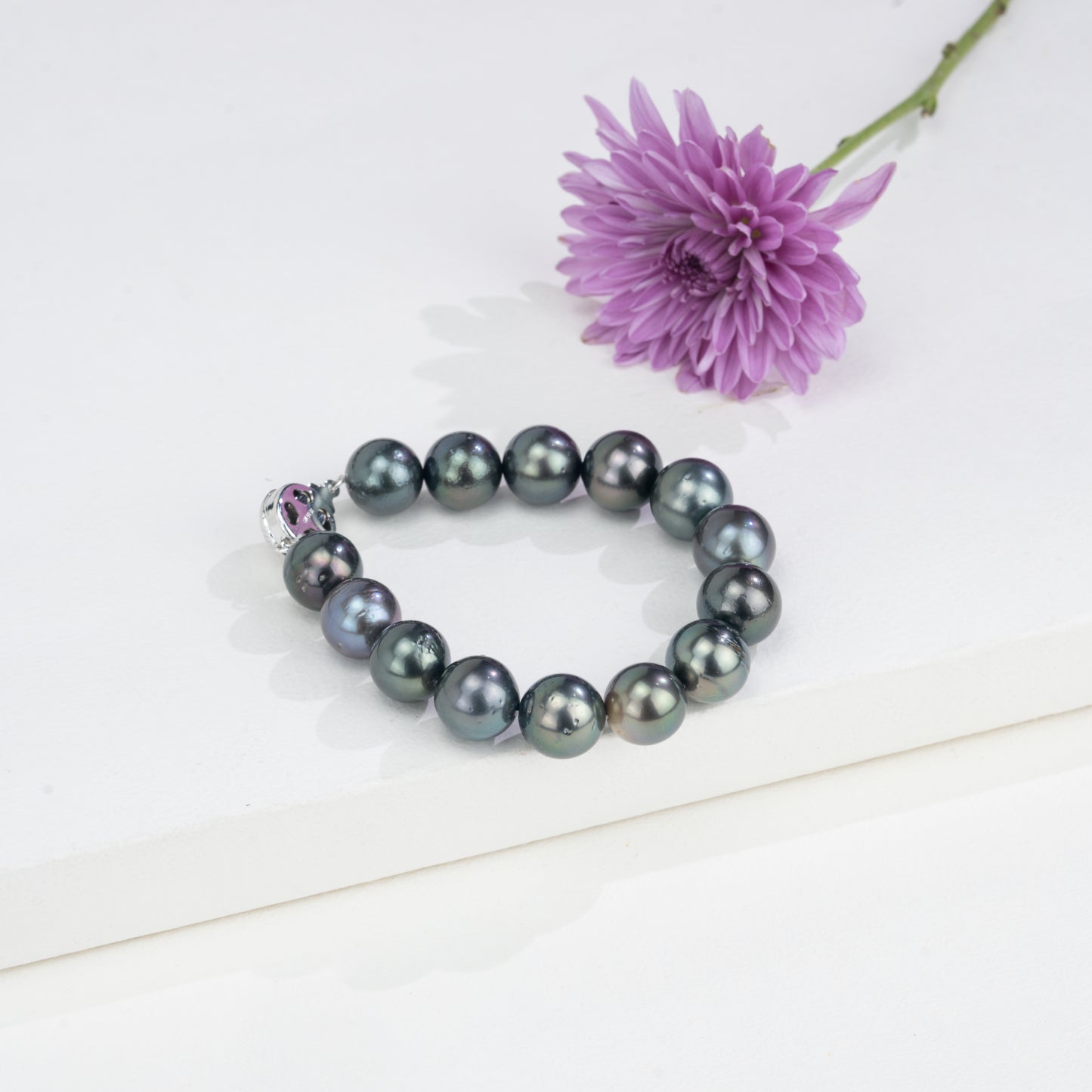 12.0-13.0mm Round Black Tahitian Saltwater Pearl Bracelet - AA Quality