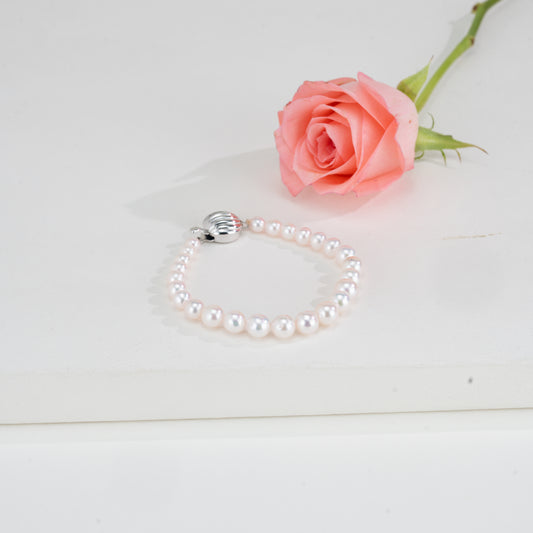 Grading White Round Akoya Saltwater Pearl Bracelet - AAA Quality