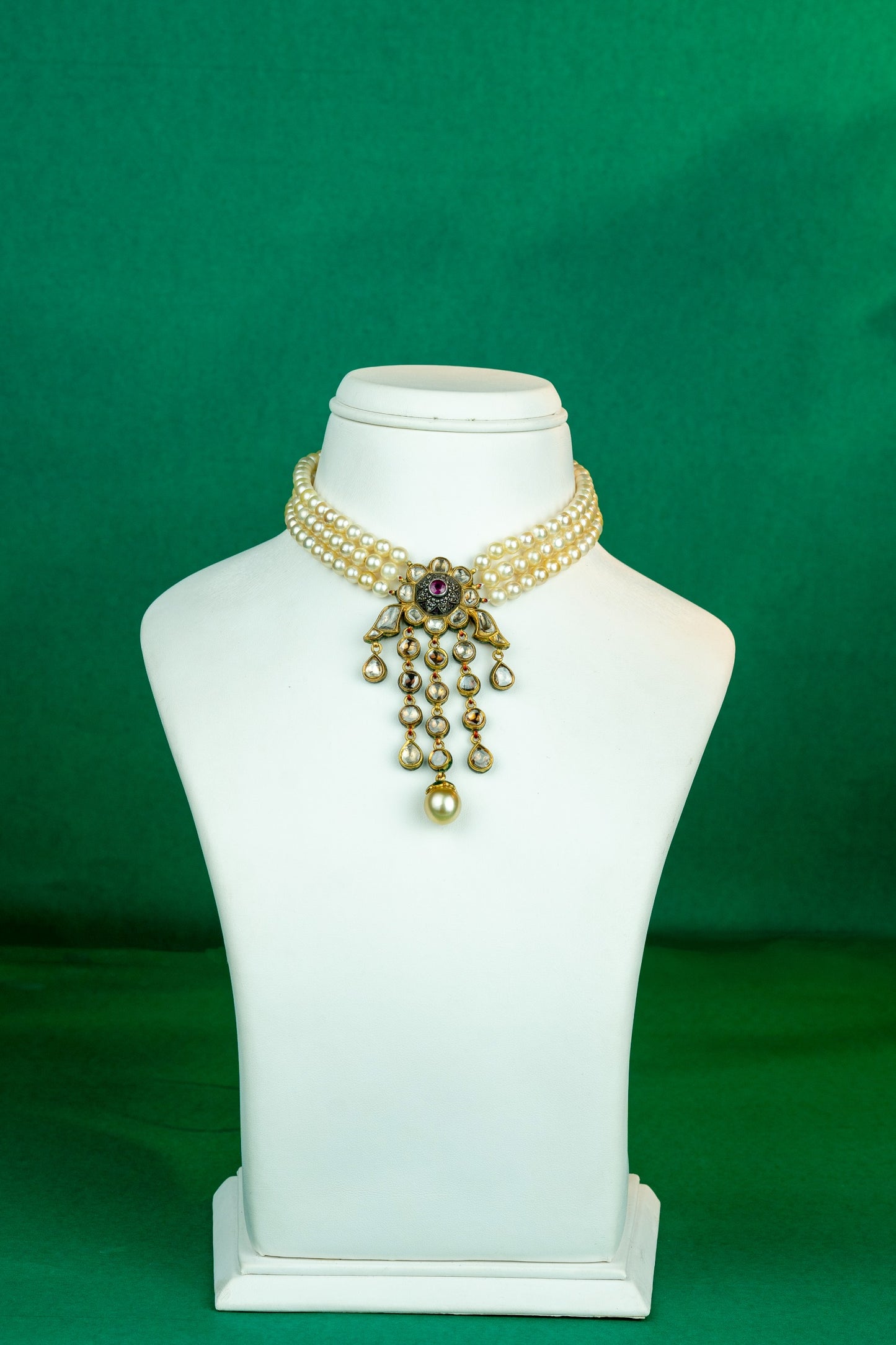 Traditional Ruby Pearl Royal Choker