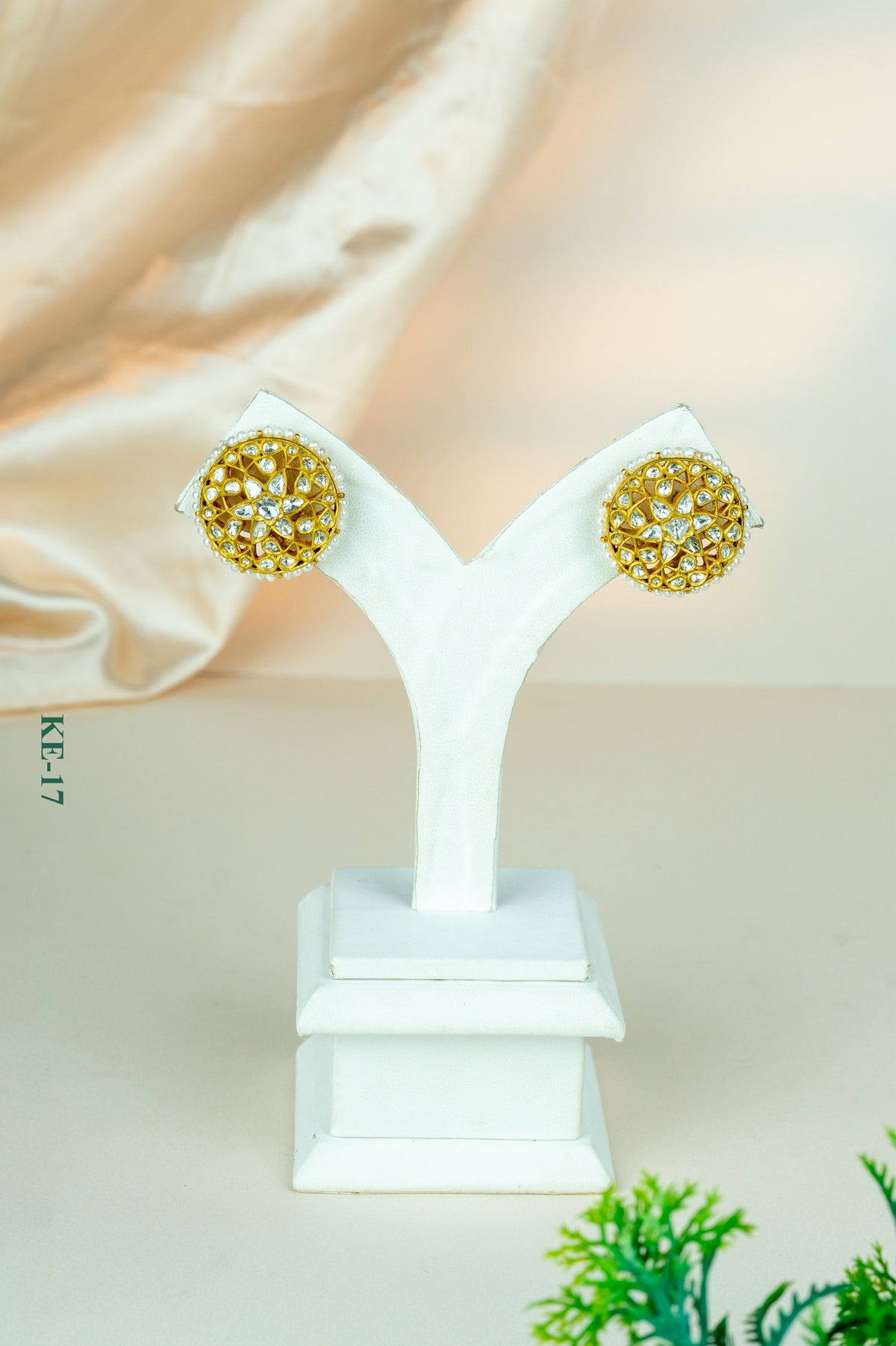 Floral Kundan Earrings
