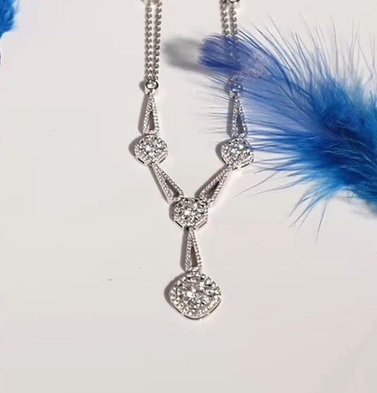 Striking Diamond Necklace