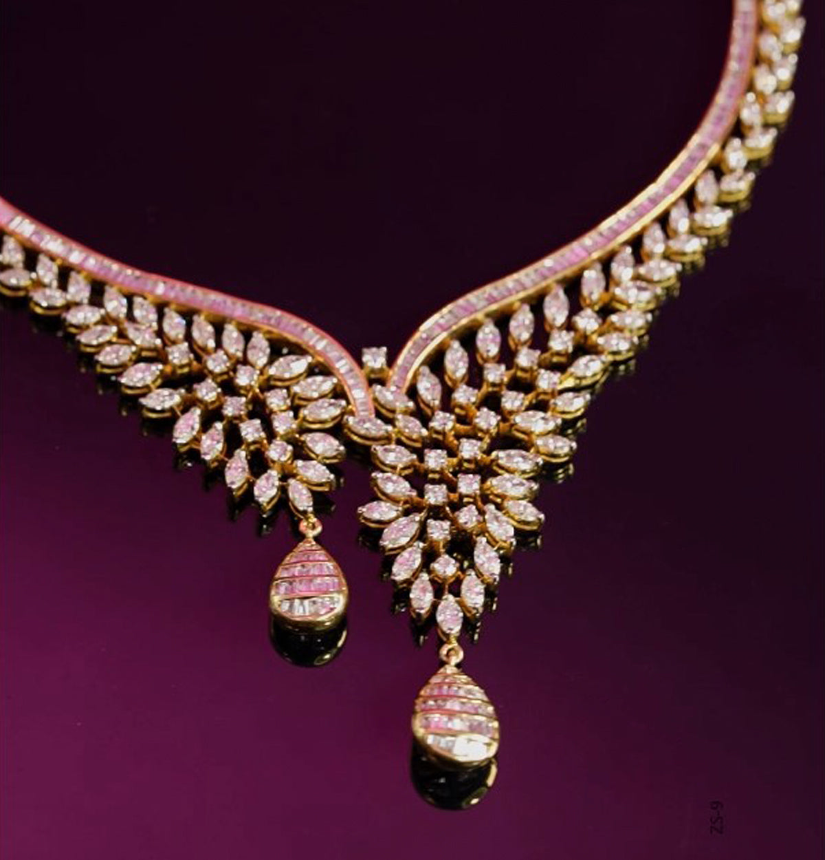 Feminine Diamond Necklace