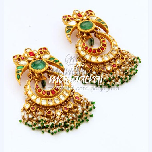 Stunning Gold Kundan Earring