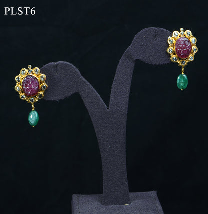 Skilfully Carved Ruby, Polki, Emerald and Pearl Gold Necklace and Earring Set