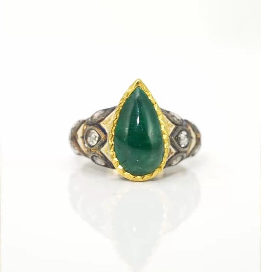 Decorative Polki Emerald Ring