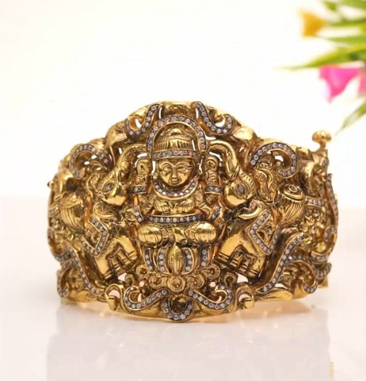Lord laxmi Ji Gold Nakshi Bracelet