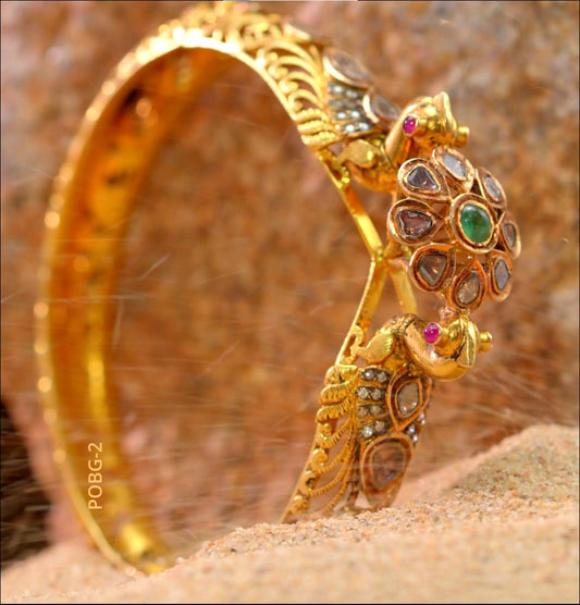 Vibrant Polki Bangle