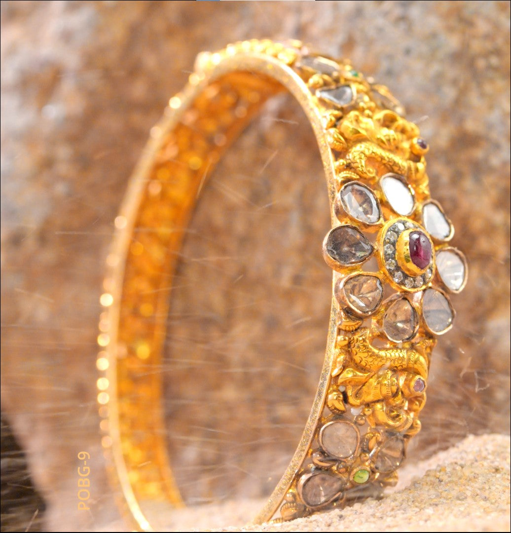 Vibrant Polki Bangle
