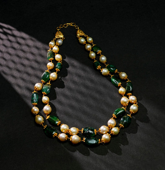 Intricate Emerald Pearl Taar Mala