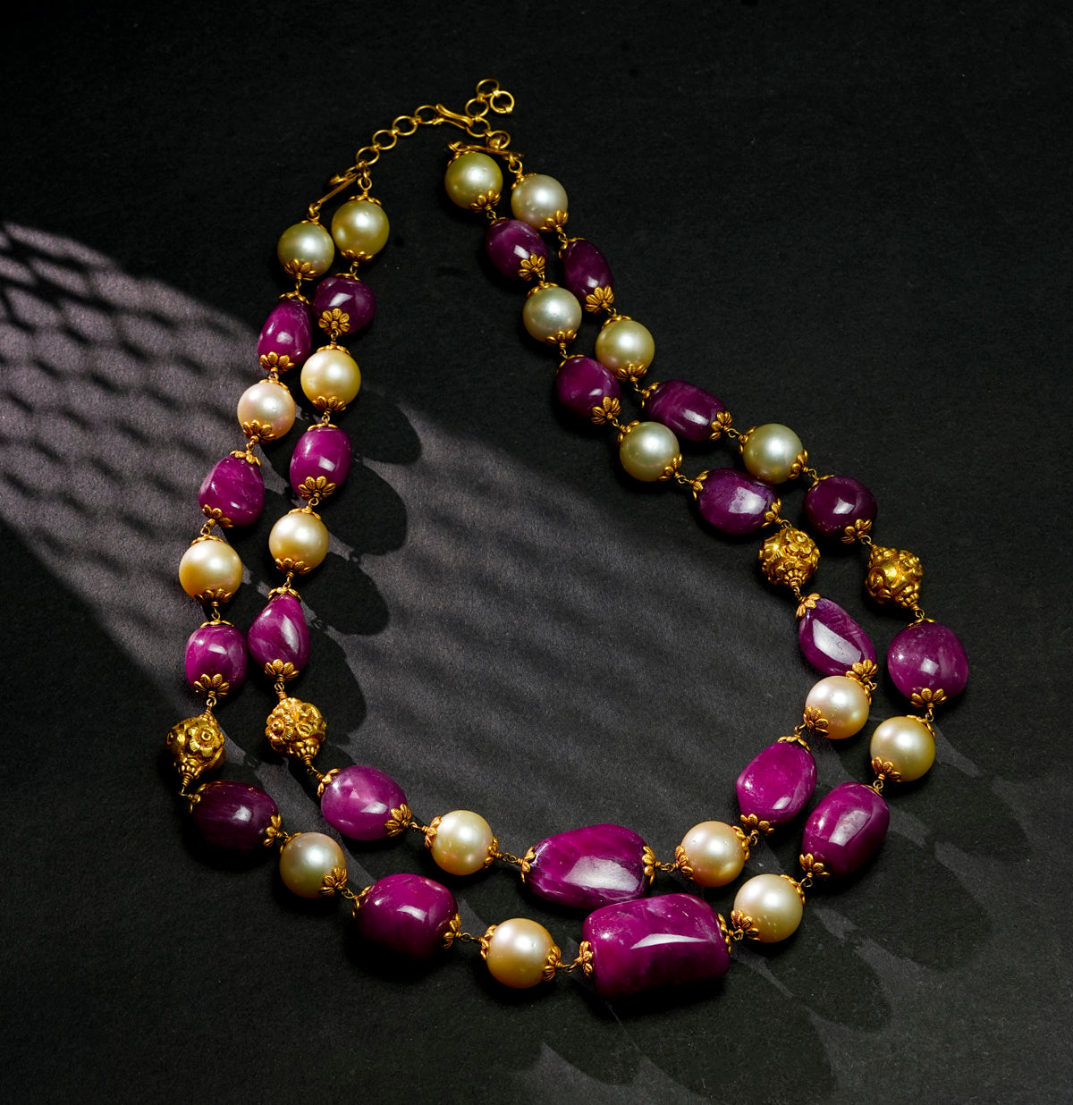 Sleek Ruby Pearl Taar Mala