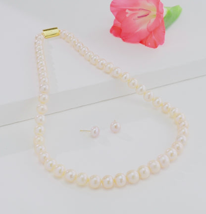 8.0-9.0mm Pink Near Round Freshwater Pearl Necklace Set - AA Quality