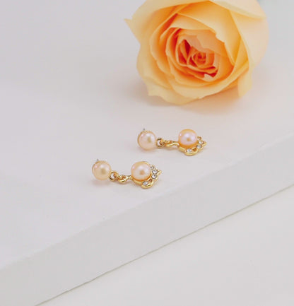 Exquisite Pink Freshwater Pearl Hanging Studs Earrings