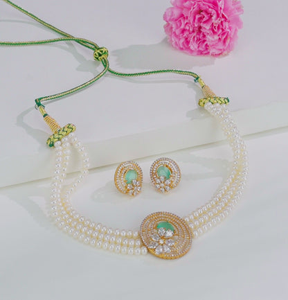 Adorable Green Stone Freshwater Pearls Choker Set