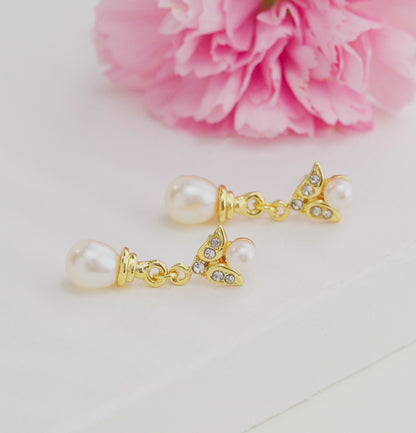 Detailed White Stone Drop Freshwater Pearl Earrings