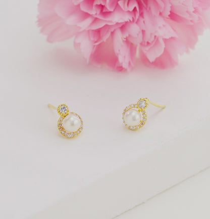 Glowing White Stone Freshwater Pearl Stud Earrings