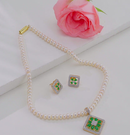 Ornate Green Stone Freshwater Pearl Necklace Set