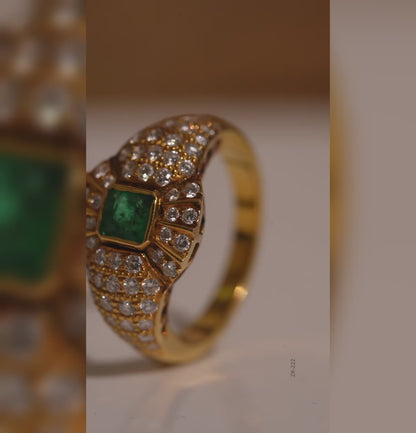 Opulent Diamond Ring