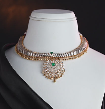 Resplendent Diamond Necklace