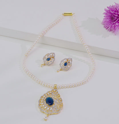 Lavish Blue Stone Freshwater Pearl Necklace Set