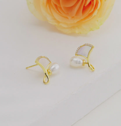 Classy White Freshwater Pearl Stud Earrings