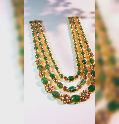 Gorgeous Polki Emerald Necklace