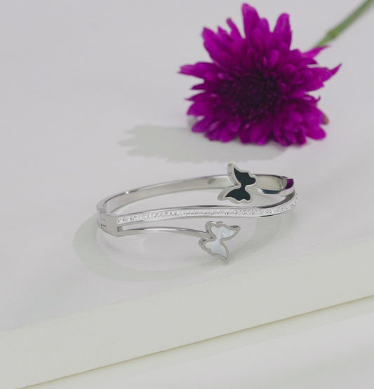 Classic Multicolor Butterfly  Freshwater Pearl Bracelet