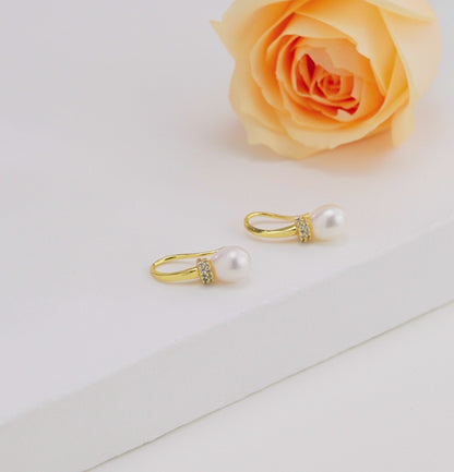 Lovely White Stone Drop Freshwater Pearl Earring