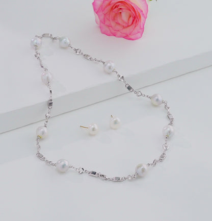 Exceptional Near Round Freshwater Pearl Necklace Set