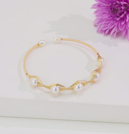 Refined White Near Round Freshwater Pearl Bracelet