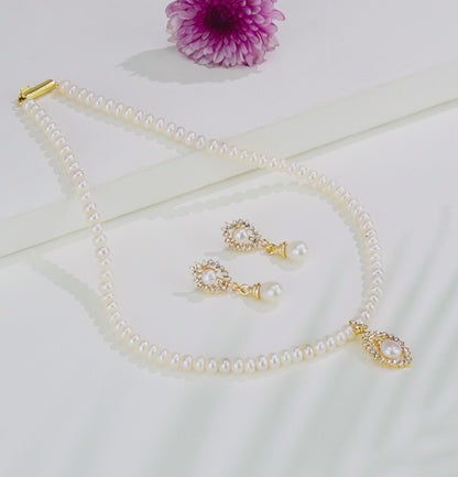 Dramatic White Stone Freshwater Pearl Necklace Set