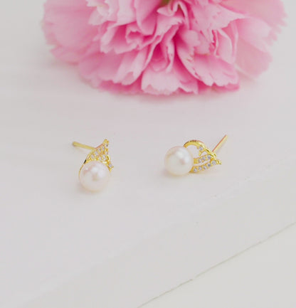 Charm White Stone Freshwater Pearl Stud Earrings