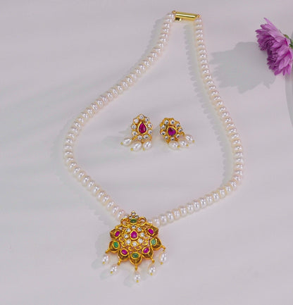 Fancy Red And Green Stone Freshwater Pearl Necklace Set