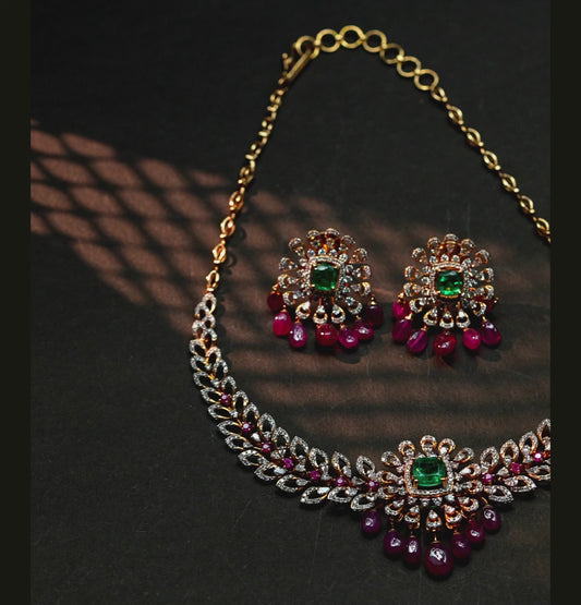Artisanal Diamond Necklace Set